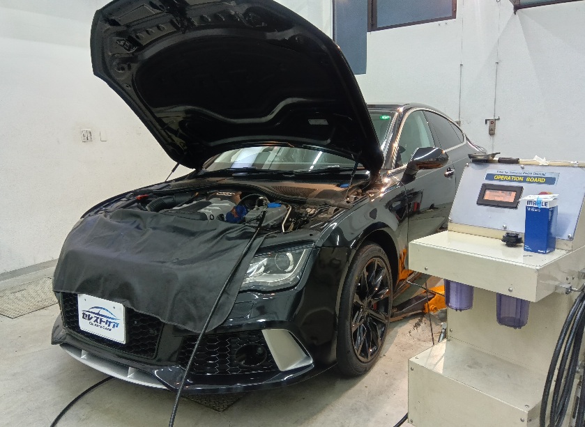 アウディ A7 セレストケア エンジン内部洗浄