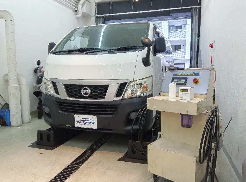 日産キャラバン E26 NV350 セレストケア エンジン内部洗浄