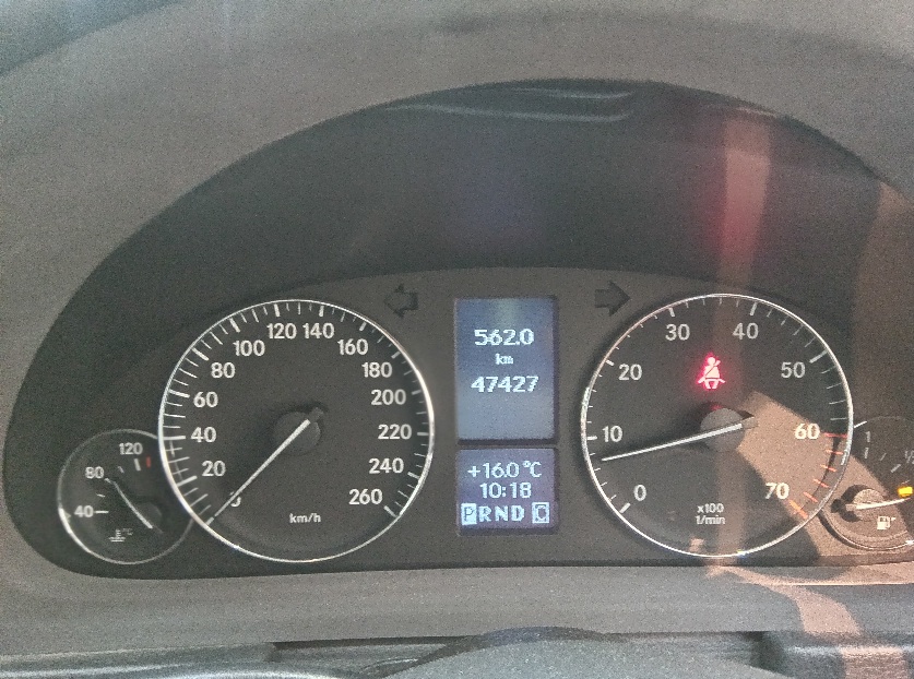 メルセデスベンツ セレストケア エンジン内部洗浄